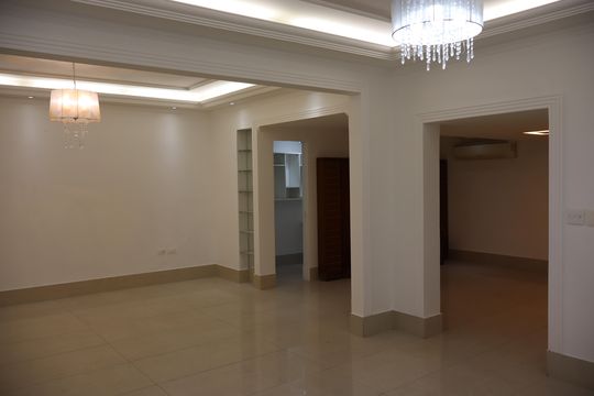 Sala  de casa para alugar com 4 quartos, 340m² em Cidade Maia, Guarulhos