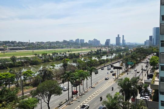 Apartamento para alugar com 3 quartos, 130m² em Jardim Europa, São Paulo