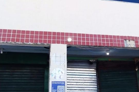 Fachada de kitnet/studio para alugar com 1 quarto, 30m² em Itapuã, Salvador