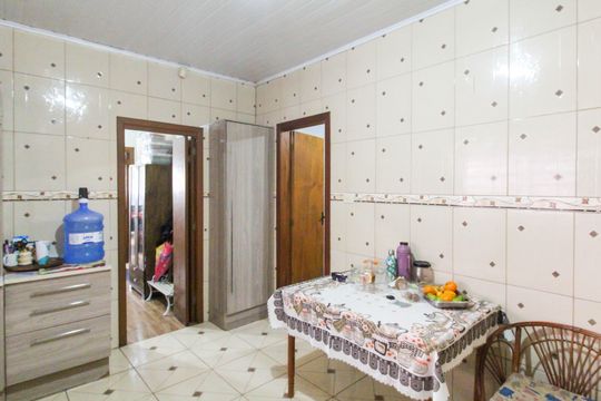 Cozinha de casa à venda com 5 quartos, 300m² em Centro, Canoas