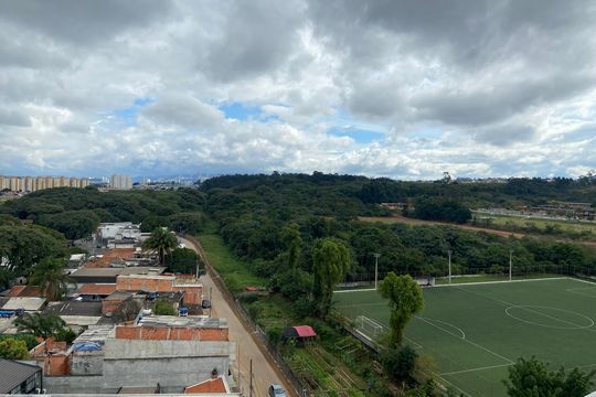 Varanda - Área de Serviço - Vista de apartamento para alugar com 2 quartos, 42m² em I.a.p.i., Osasco