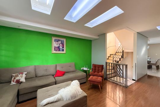Casa à venda com 5 quartos, 639m² em Alto Caiçaras, Belo Horizonte