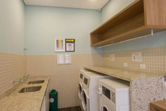 Área comum - Lavanderia de apartamento para alugar com 1 quarto, 57m² em Santo Amaro, São Paulo