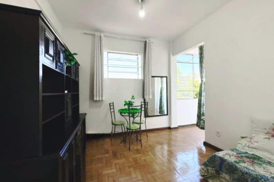 Quarto de apartamento à venda com 1 quarto, 45m² em São Cristóvão, Belo Horizonte