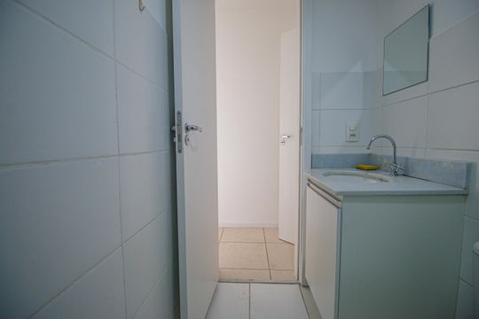 Banheiro Suite de apartamento à venda com 2 quartos, 58m² em Imperial de São Cristóvão, Rio de Janeiro