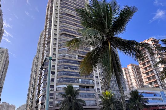 Fachada de apartamento para alugar com 4 quartos, 172m² em Barra da Tijuca, Rio de Janeiro
