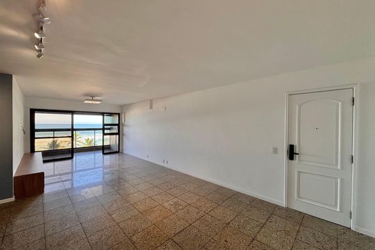 Sala de apartamento para alugar com 4 quartos, 172m² em Barra da Tijuca, Rio de Janeiro