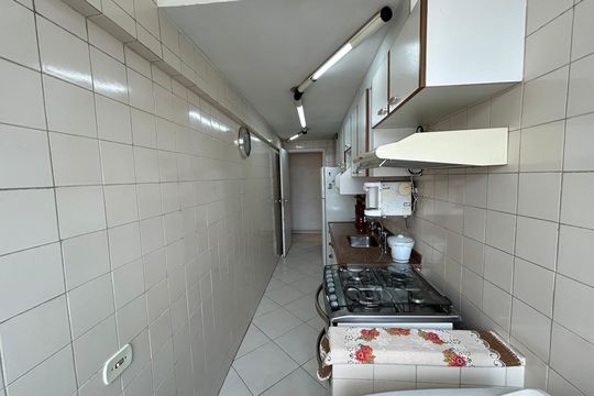 Cozinha de apartamento para alugar com 2 quartos, 65m² em Méier, Rio de Janeiro