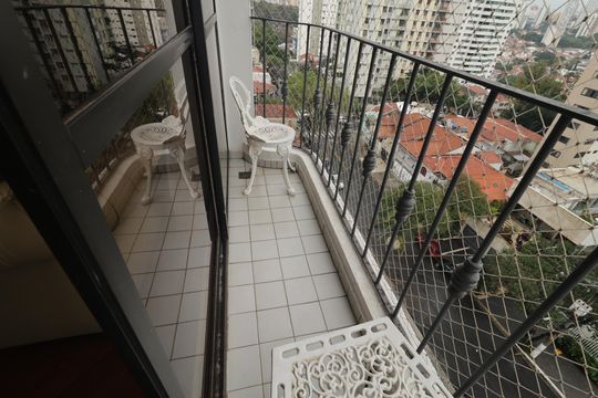 Varanda da Sala de apartamento à venda com 4 quartos, 156m² em Aclimação, São Paulo