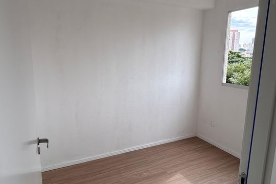 Quarto de apartamento à venda com 2 quartos, 35m² em Quinta da Paineira, São Paulo