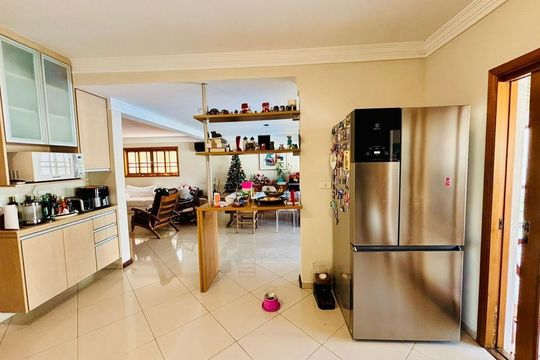 Casa de Condomínio para alugar com 4 quartos, 280m² em Urbanova, São José dos Campos