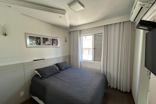 Apartamento para alugar com 3 quartos, 220m² em Buritis, Belo Horizonte