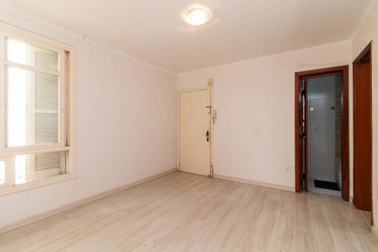 Sala de apartamento para alugar com 1 quarto, 55m² em Menino Deus, Porto Alegre