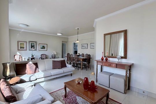 Apartamento à venda com 4 quartos, 140m² em Centro, Belo Horizonte