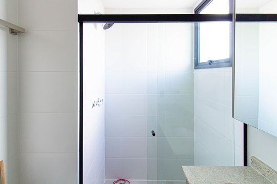 Banheiro da Suíte 1 de apartamento à venda com 2 quartos, 105m² em Perdizes, São Paulo