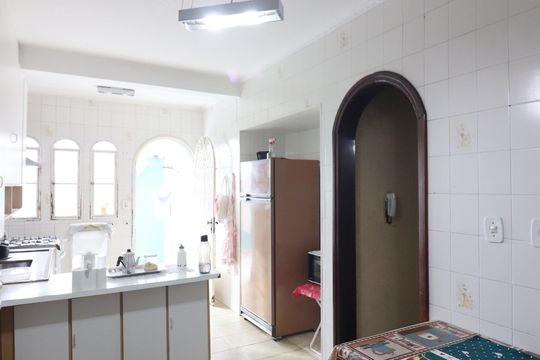 Cozinha  de casa à venda com 2 quartos, 147m² em Jardim Copacabana, São Bernardo do Campo