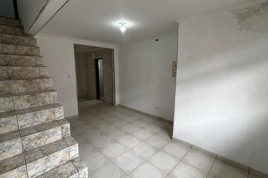 Sala de casa para alugar com 2 quartos, 125m² em Vila Sao Pedro, Santo André