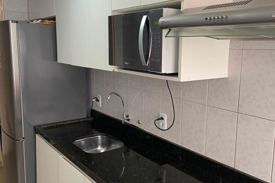Cozinha de apartamento à venda com 2 quartos, 52m² em Sarandi, Porto Alegre