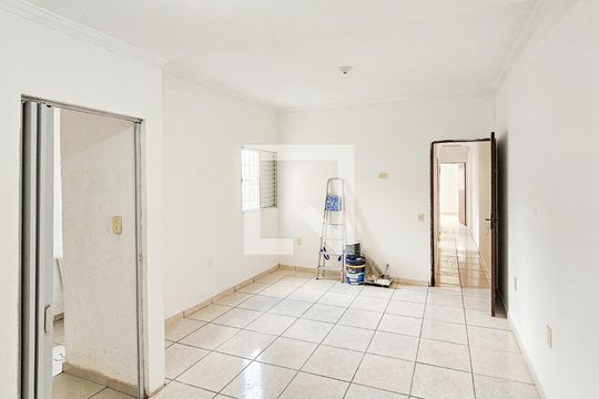 Suíte de casa à venda com 4 quartos, 125m² em Rochdale, Osasco