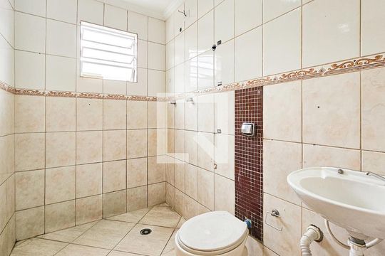 Banheiro da Suíte de casa à venda com 4 quartos, 125m² em Rochdale, Osasco