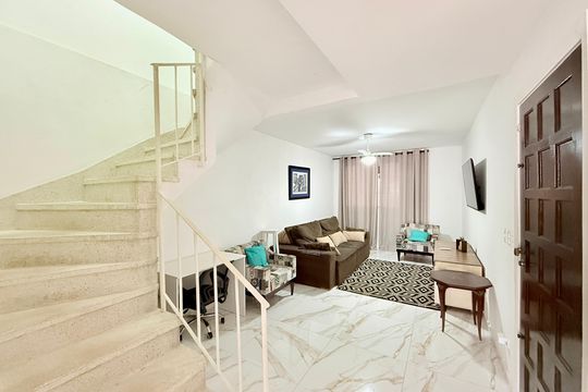 Casa para alugar com 4 quartos, 160m² em Chácara Santo Antônio (zona Sul), São Paulo