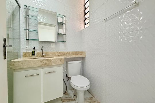 Banheiro Social de casa para alugar com 4 quartos, 160m² em Chácara Santo Antônio (zona Sul), São Paulo