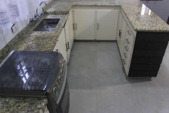 Cozinha de casa à venda com 3 quartos, 210m² em Parque Goncalves Junior, Guarulhos