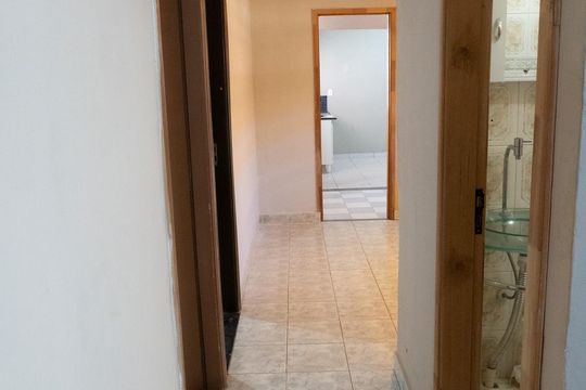 Corredor de casa para alugar com 2 quartos, 200m² em Jardim Primavera, Paulínia