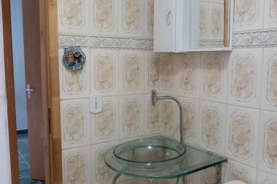 Banheiro Corredor de casa para alugar com 2 quartos, 200m² em Jardim Primavera, Paulínia