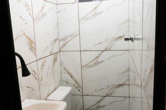 Banheiro  de casa para alugar com 1 quarto, 20m² em Vila Monte Alegre Iii, Paulínia