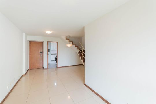 Sala de apartamento à venda com 3 quartos, 210m² em Tijuca, Rio de Janeiro