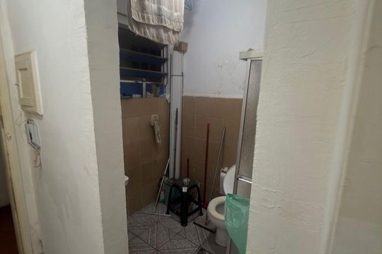 Banheiro de apartamento à venda com 1 quarto, 32m² em Liberdade, São Paulo