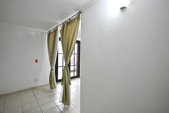 Casa para alugar com 1 quarto, 30m² em Jardim Maria Virginia, São Paulo