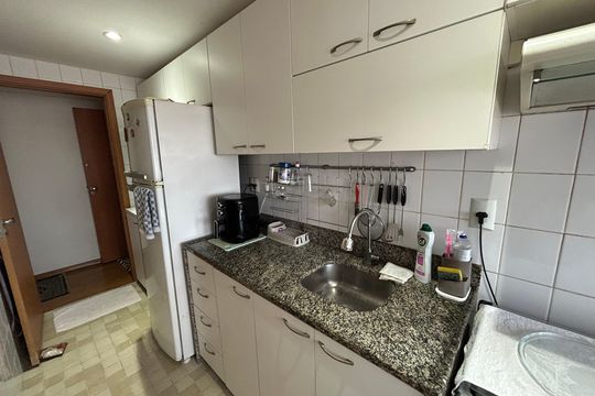 Cozinha de apartamento à venda com 3 quartos, 90m² em Lins de Vasconcelos, Rio de Janeiro