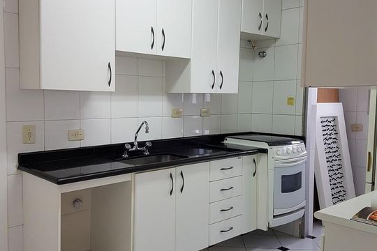 Cozinha de apartamento para alugar com 3 quartos, 90m² em Chácara Santo Antônio, São Paulo
