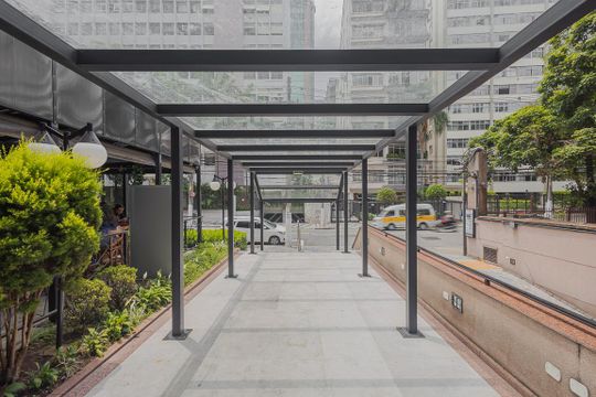 Entrada de apartamento à venda com 1 quarto, 42m² em Jardim Paulista, São Paulo