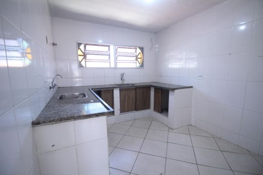 Cozinha de casa para alugar com 4 quartos, 200m² em Bairro da Glória, Contagem