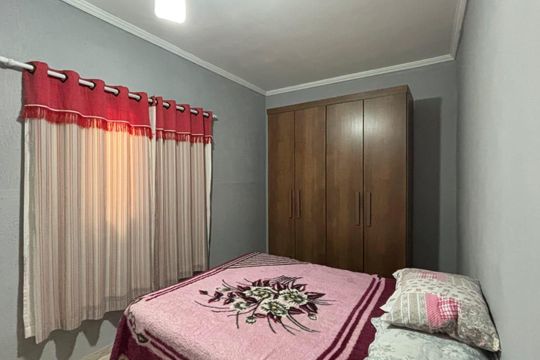 Quarto de casa à venda com 2 quartos, 125m² em Parque Silva Azevedo (Nova Veneza), Sumaré