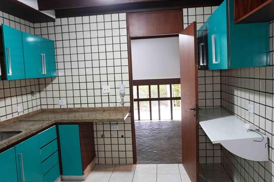 Cozinha de casa de condomínio à venda com 3 quartos, 176m² em Centro de Apoio I (alphaville), Santana de Parnaíba