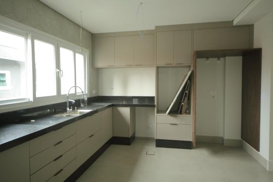 Cozinha  de casa à venda com 3 quartos, 250m² em Nova Petrópolis, São Bernardo do Campo