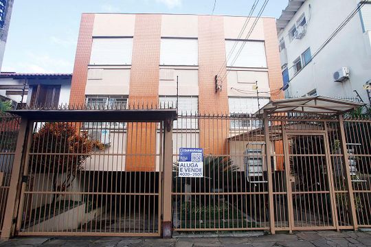 Fachada de apartamento à venda com 2 quartos, 80m² em Santana, Porto Alegre