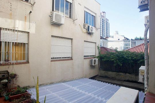 Sala Vista de apartamento à venda com 2 quartos, 80m² em Santana, Porto Alegre