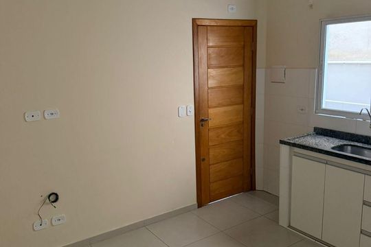 Cozinha de casa de condomínio para alugar com 1 quarto, 33m² em Parque Continental II, Guarulhos