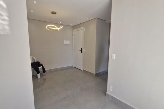 Sala de apartamento para alugar com 2 quartos, 48m² em Socorro, São Paulo