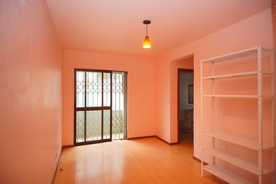 Apartamento à venda com 2 quartos, 52m² em Sarandi, Porto Alegre