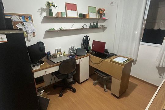 Quarto de apartamento à venda com 2 quartos, 43m² em Inhoaíba, Rio de Janeiro
