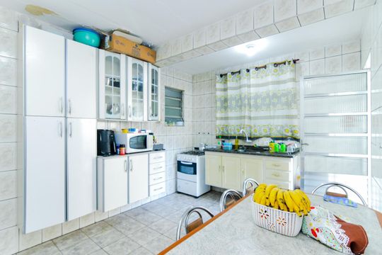 Cozinha de casa à venda com 2 quartos, 150m² em Jardim Leda, Guarulhos