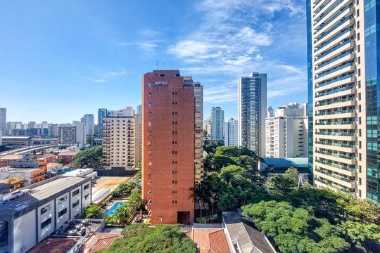 Vista Sala de apartamento para alugar com 3 quartos, 81m² em Brooklin, São Paulo