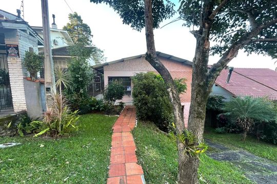 Fachada de casa à venda com 3 quartos, 136m² em Jardim Mauá, Novo Hamburgo