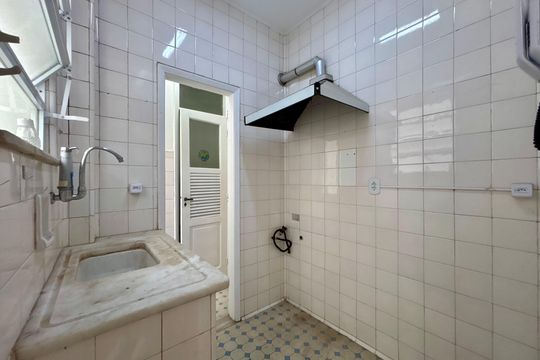 Cozinha de apartamento à venda com 1 quarto, 40m² em Botafogo, Rio de Janeiro